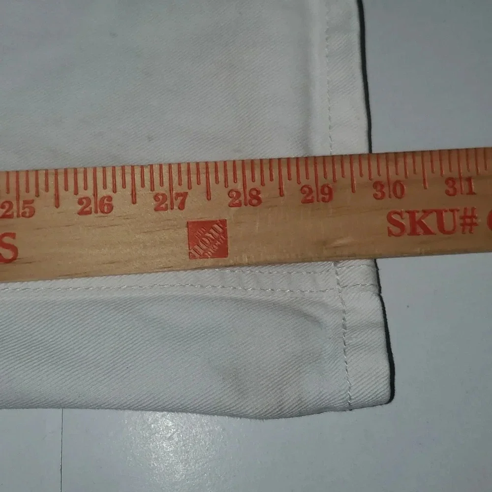 BDG Urban Outfitters High Rise Pleated White Jeans Relaxed Straight-Leg Size 24 - Picture 14 of 16